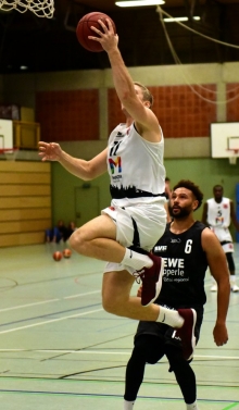 Mit Tempo arbeitete Fabian Bahlke gegen den SV Fellbach nicht nur nach hinten, sondern kam auch zu eigenen Abschlüssen.