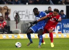 05-Sechser Kunde (r.) ragte in Hoffenheim aus einer insgesamt überzeugenden Mannschaft heraus.