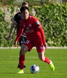 Dong-won Ji wird bis Saisonende sein Glück bei Eintracht Braunschweig versuchen.