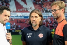 Vor fünf Jahren gastierte Jürgen Klopp (r.) mit dem FC Liverpool in der Mainzer Arena und unterlag den von Martin Schmidt trainierten 05ern mit 0:4.