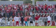 Die 05-Fans schienen vom Sieg nach Elfmeterschießen begeisterter als die Spieler, die vor allem erleichtert waren.