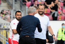 „Glaubst Du immer noch, wir kämen in den Europapokal?“ hat Bo Svensson seinen Freiburger Kollegen Christian Streich nicht gefragt. Hätte nach dem 0:0 aber sein können.