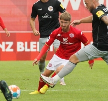 Durch einen Distanzschuss brachte Timothé Rupil die U23 in der ersten Halbzeit zwar in Führung, das war aber nicht genug um gegen Aufsteiger SGV Freiberg zu punkten.