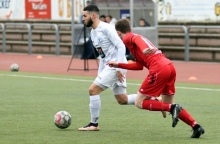 Belel Meslem staubte nach einem Pfostenschuss von Khaled Abou Daya zum vermeintlichen 3:0 ab, stand jedoch knapp im Abseits.