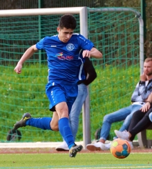 Kiya Hajati erzielte das Klein-Winternheimer 2:0 in Saulheim.