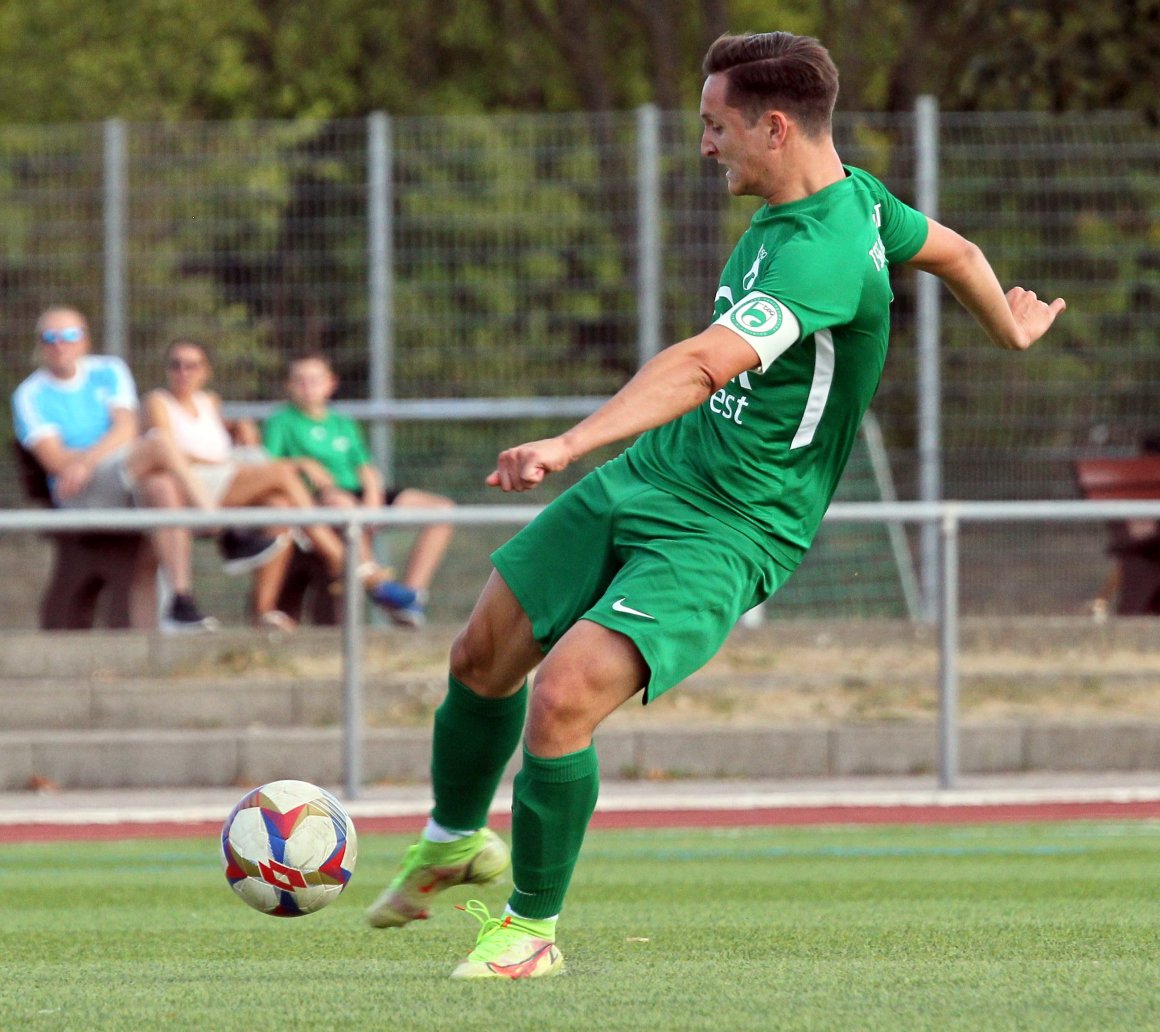 Für Luca Seibert und die TSG Hechtsheim ist noch nicht Schluss. Am Freitag geht es gegen die SG Gensingen/Grolsheim darum, wer definitiv absteigt und wer noch auf den Verbleib in der A-Klasse hoffen darf.