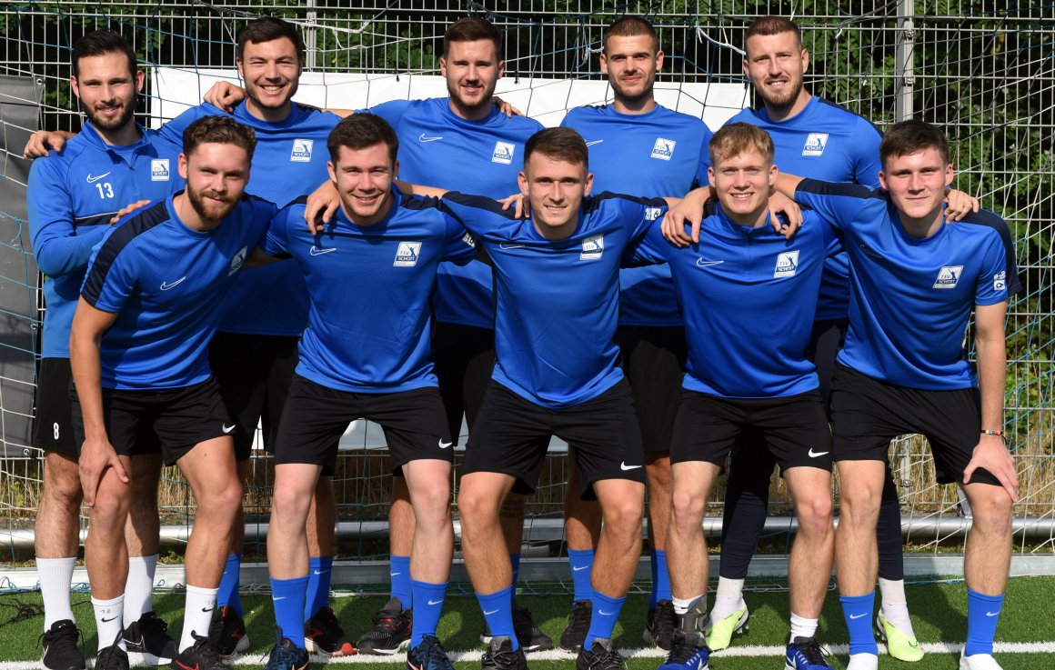 Neu beziehungsweise zurück beim TSV Schott: (hinten v.l.) Ibrahim Yilmaz, Nils Gans, Jacob Roden, Jan Just, Denis Wieszolek. (vorne v.l.) Jost Mairose, Nik Rosenbaum, Lennart Thum, Jan Wiltink, Tim Arnhold.