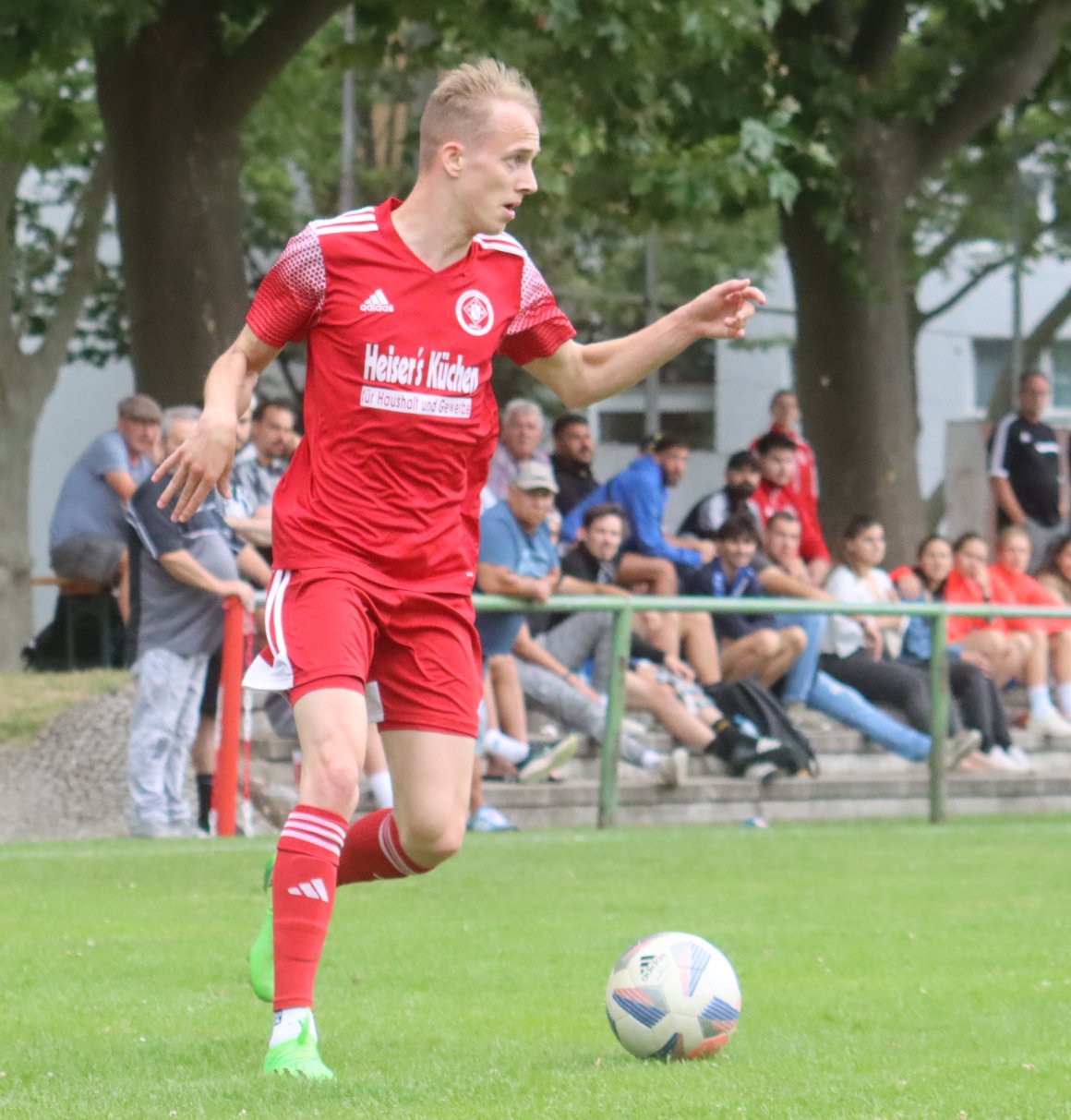 Simon Günsch war mit zwei Treffern und einer Vorlage effektivster Offensivspieler der SVW Mainz beim Sieg in Fußgönheim.