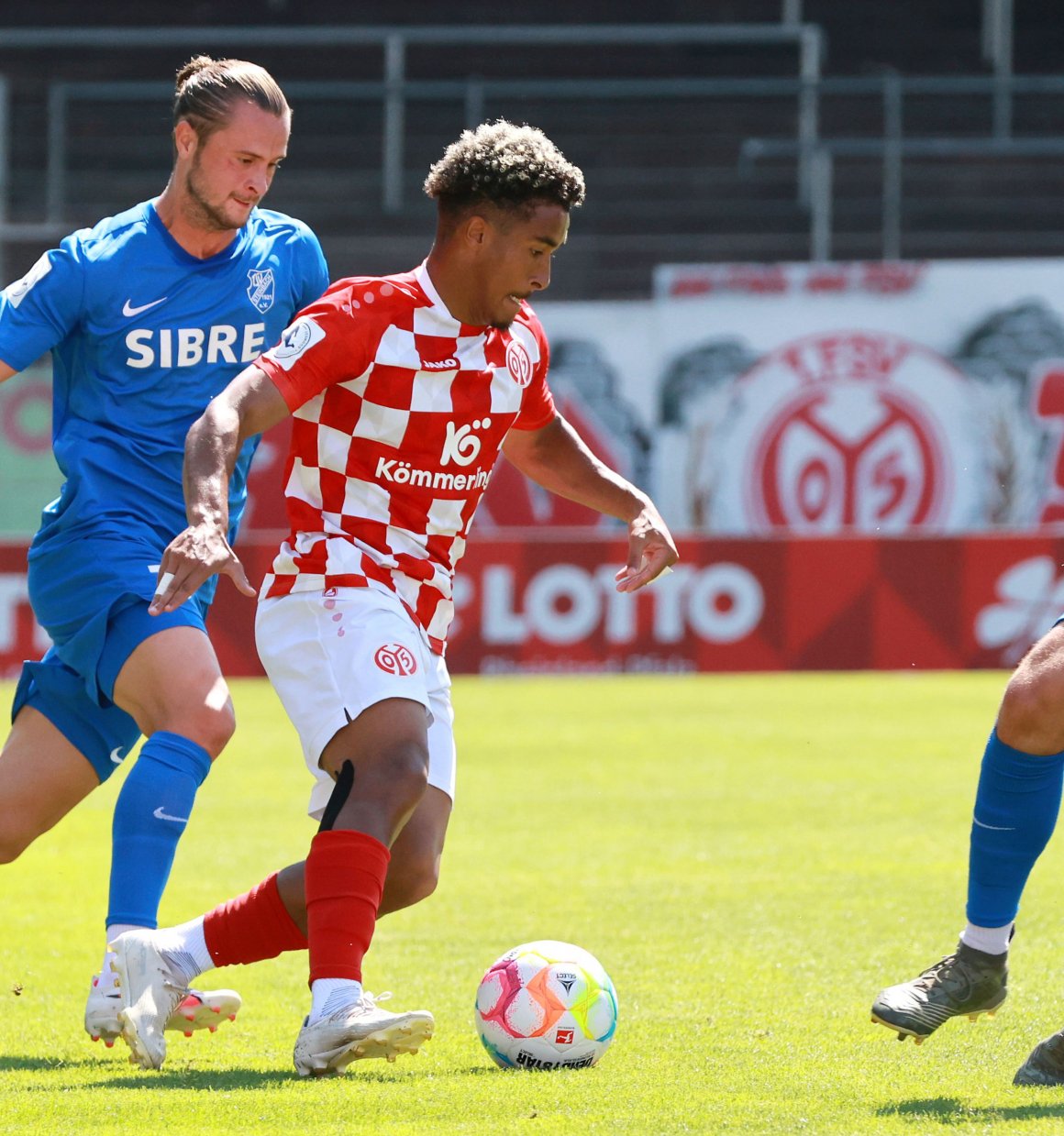 Ken Mata brachte die U23 des FSV Mainz 05 früh in Führung und kam Mitte der ersten Halbzeit bei einem Fallrückzieher an die Latte dem zweiten Tor am nächsten.