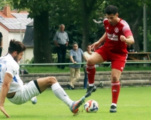 Erstmals traf Sedat Yildirim (r.) in einem Punktspiel für die SVW Mainz, das reichte für einen Punktgewinn in Gimbsheim.