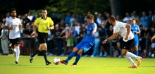 Das Hinrundenspiel zwischen der TSG Bretzenheim 46 und der TuS Marienborn brachte den Gästen den ersten Saisonsieg ein, die Gastgeber (Mitte: Luis McColgan) waren dem Team von Antonio Serratore (l.) und Alexander Rimoldi deutlich unterlegen.