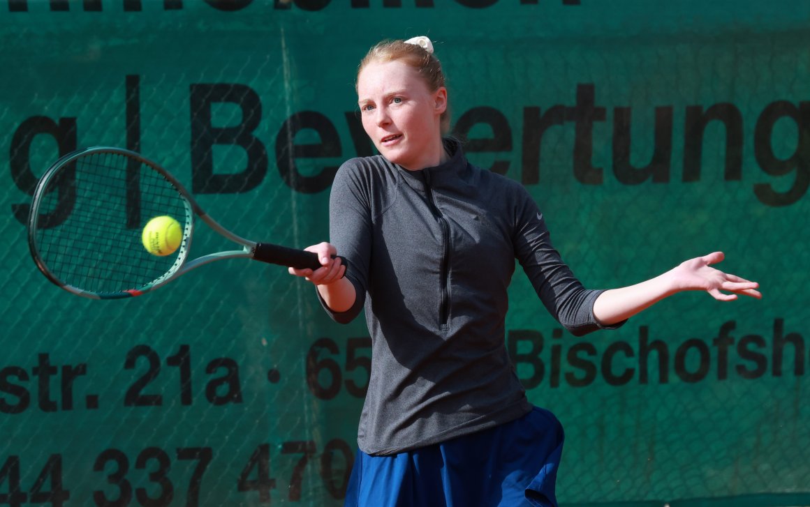 Maja Waters benötigte nur drei Ballwechsel zum Sieg. Sie führte 40:0...