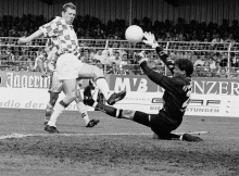 Historische Aufnahme vom 18. Mai 1997: Eine Saison nach dem Klassenverbleib am letzten Spieltag schlugen die 05er am Bruchweg die Stuttgarter Kickers mit 1:0. Torschütze: Sven Demandt.