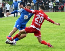 Khaled Abou Daya (hier beim 2:1-Sieg in Friedberg) und der SV Gonsenheim wollen am Dienstag den größten Erfolg in der Vereinsgeschichte perfekt machen.