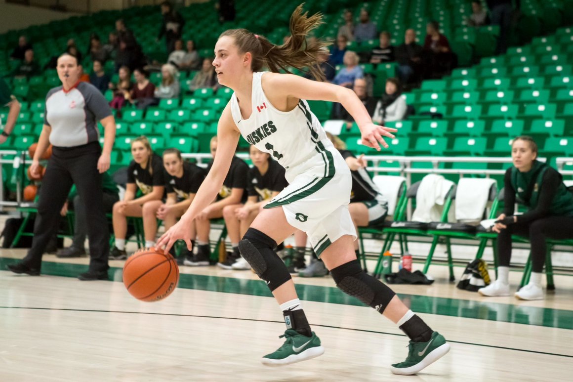 Libby Epoch kommt von den Sask Huskies zum ASC.