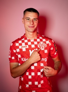 Trägt ab sofort das 05-Logo auf der Brust: Gabriel Vidovic.