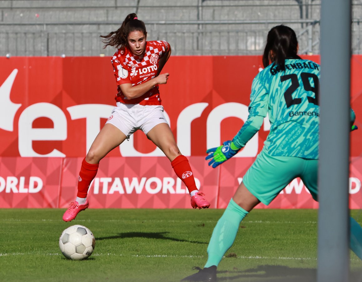 Vital Kats krönte ihr Debüt im 05-Trikot mit dem Treffer zum 3:0-Endstand.