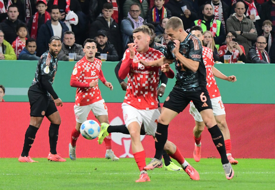 Bayern-Leihgabe Gabriel Vidovic hatte für sein Debüt im 05-Trikot ein ungünstiges Spiel erwischt.