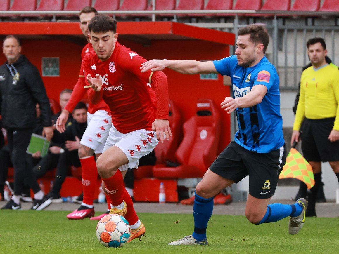 Eniss Shabani traf beim jüngsten Gastspiel von Eintracht Trier im Bruchwegstadion im März 2023 zur Führung, am Ende stand es ebenso 2:0 für die Mainzer wie beim Aufeinandertreffen während der Wintervorbereitung.