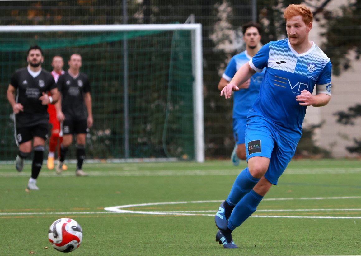 Auch im letzten Heimspiel des Jahres muss Fortuna Mombach um Kapitän Karsten Endlich versuchen, gegen ein deutlich besser aufgestelltes Landesliga-Spitzenteam ein vernünftiges Ergebnis zu erzielen. Auf der Bezirkssportanlage ist der Tabellenzweite Bienwald Kandel zu Gast.