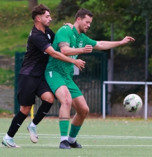 Die Ehre des letzten Landesligatores des Jahres sim Blumengarten kam Jonas Becker zu, die Niederlage gegen den Tabellenführer vermochte er nicht zu verhindern.