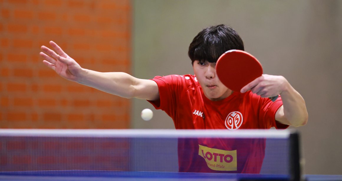 Takuto Shiba sah sich im ersten Einzel einer ganz neuen Herausforderung ausgesetzt, gewann aber sein zweites Match.